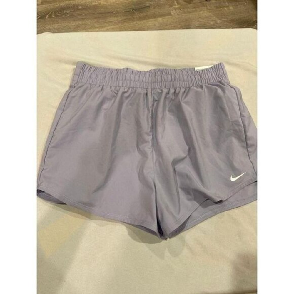 Nike One Dri-FIT Womens Running Shorts Purple Lavender XL DX6010-532 NEW